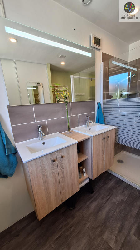 Maison de village - 173 m² - 7 pièces