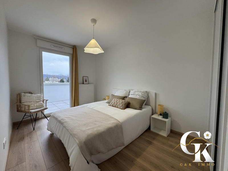 Appartement - 106 m² - 5 pièces