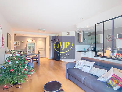 Appartement - 91 m² - 4 pièces