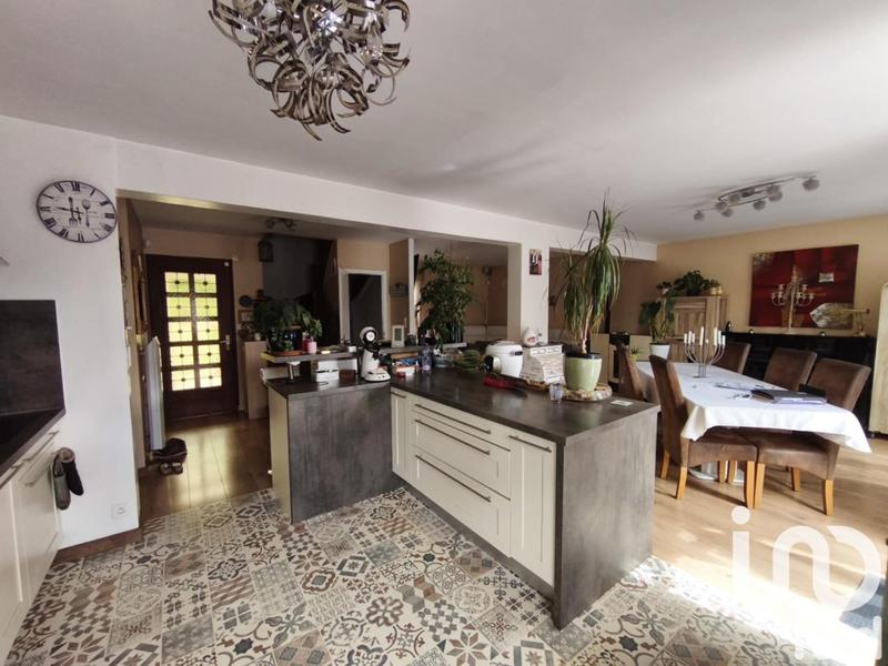 Maison - 127 m² - 8 pièces