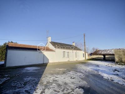 Maison - 70 m² - 5 pièces