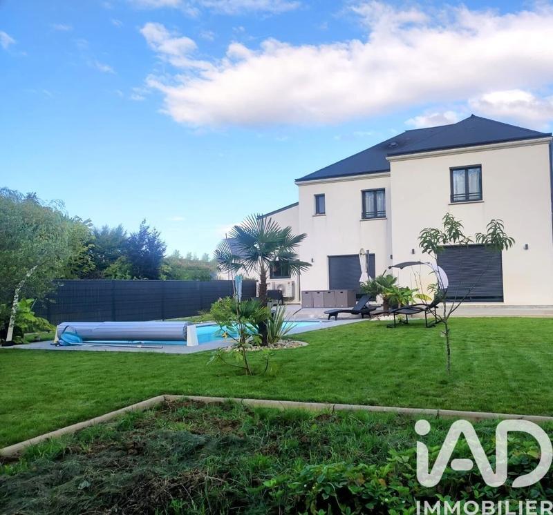 Maison - 188 m² - 9 pièces