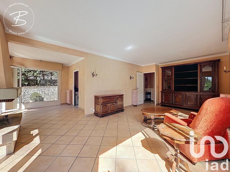 Maison - 160 m² - 7 pièces