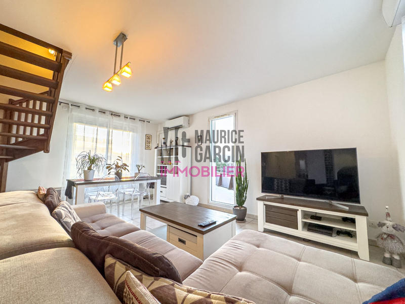 Appartement - 90 m² - 4 pièces