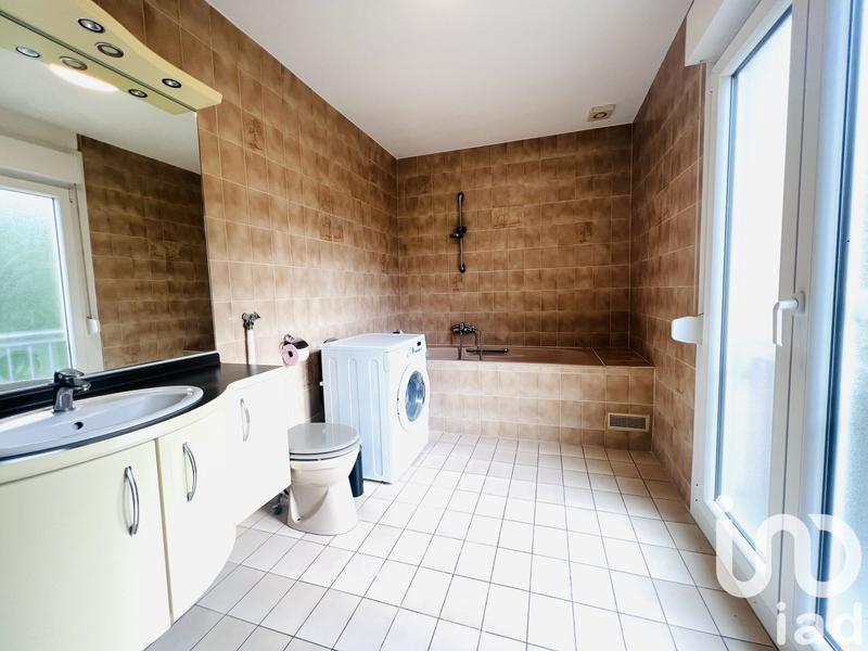 Maison - 102 m² - 5 pièces