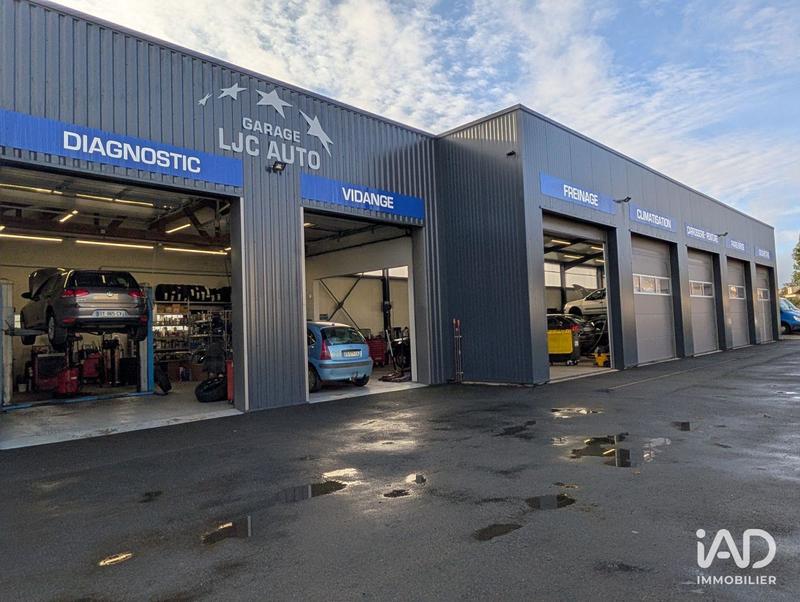 Local commercial - 765 m²