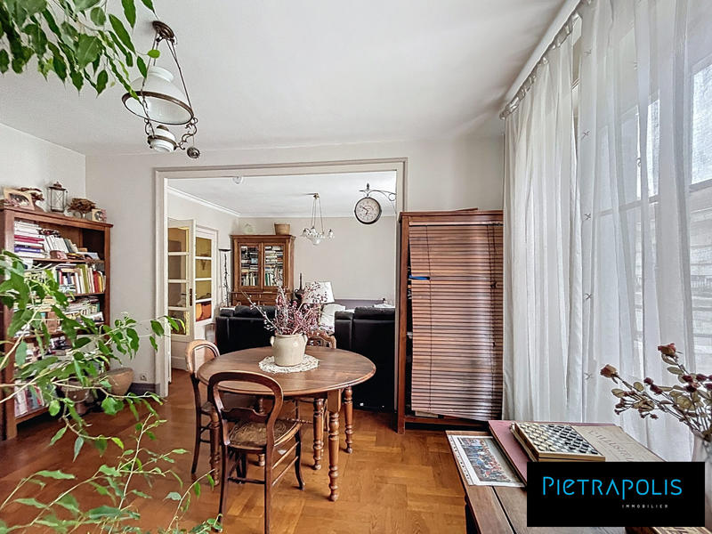 Appartement - 91 m² - 4 pièces