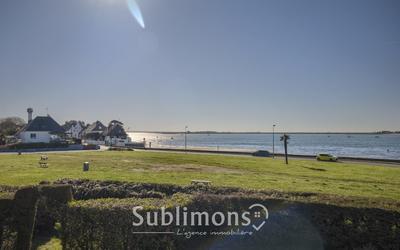 Maison - 220 m² - 9 pièces