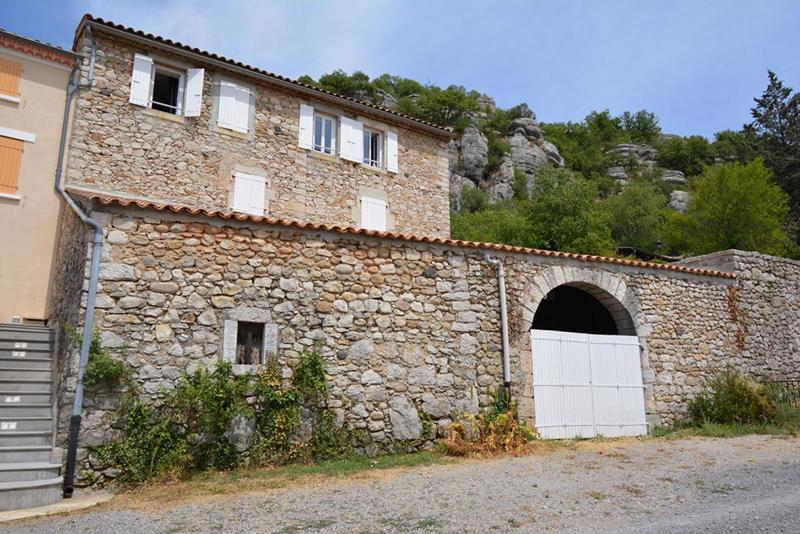 Maison - 86 m² - 6 pièces