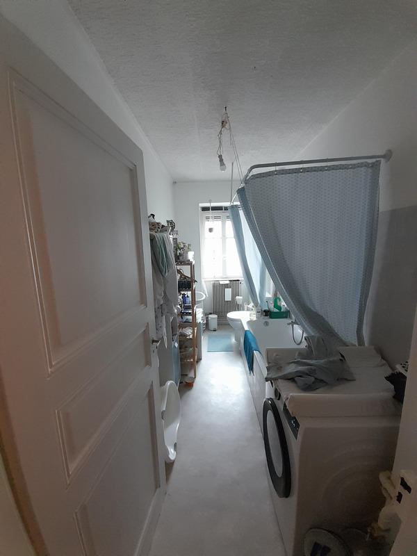 Appartement ancien - 99 m² - 4 pièces