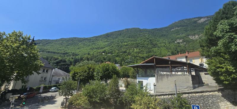 Immeuble - 44 m² - 2 pièces