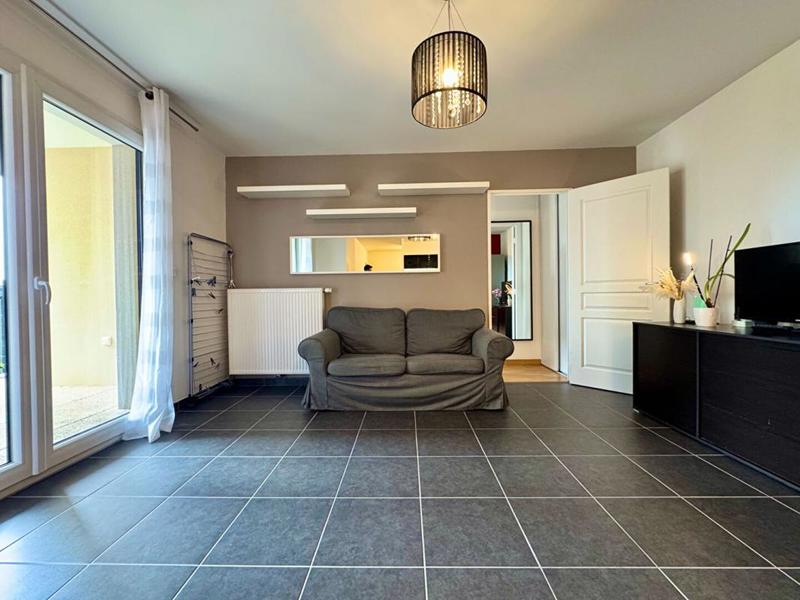 Appartement - 82 m² - 4 pièces