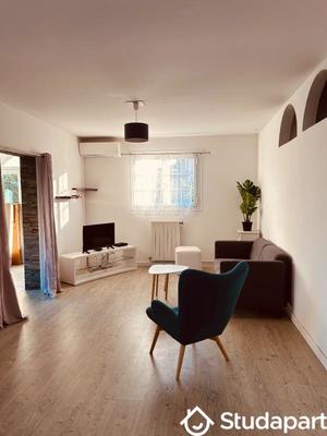 Appartement - 70 m² - 2 pièces