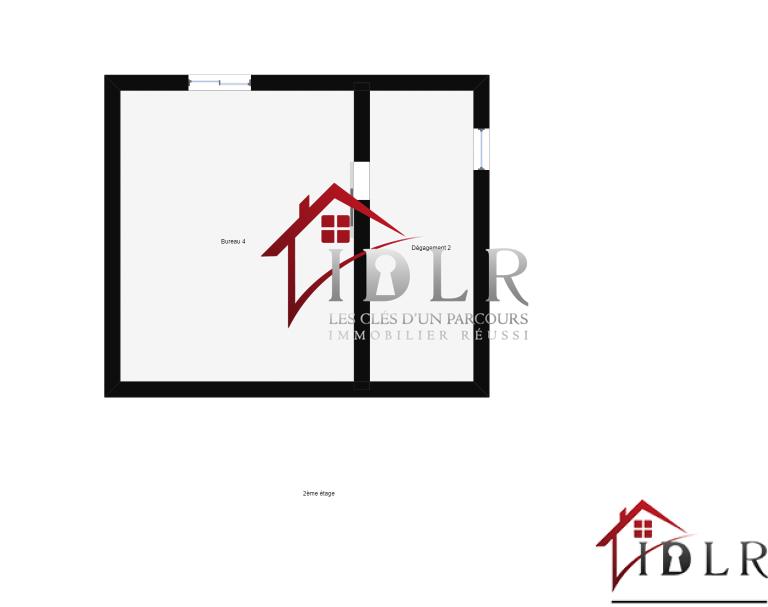 Maison - 270 m² - 9 pièces