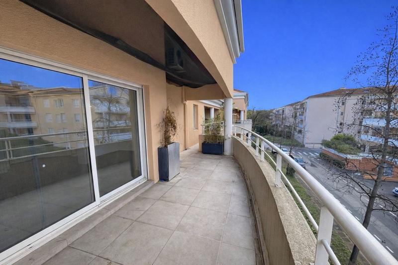 Duplex - 105 m² - 4 pièces