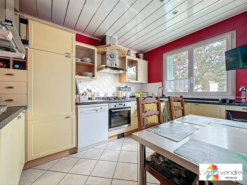 Maison - 125 m² - 5 pièces