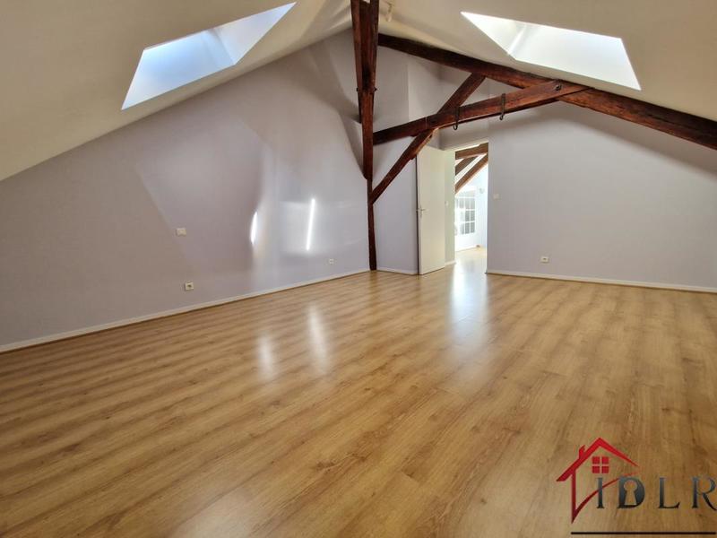 Duplex - 92 m² - 4 pièces