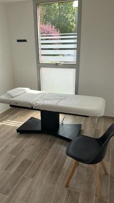 Local commercial - 315 m² - 1 pièce