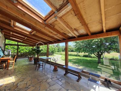 Maison traditionnelle - 85 m² - 3 pièces