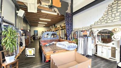 Local commercial - 320 m²