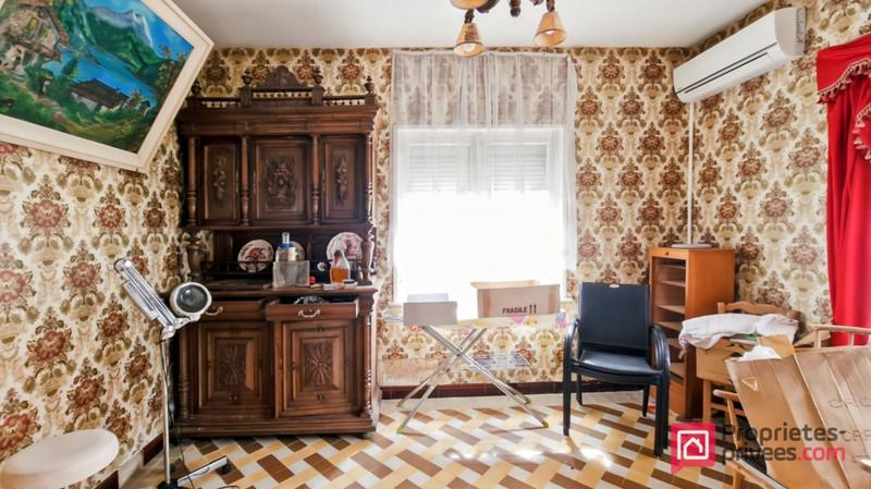 Maison - 107 m² - 6 pièces