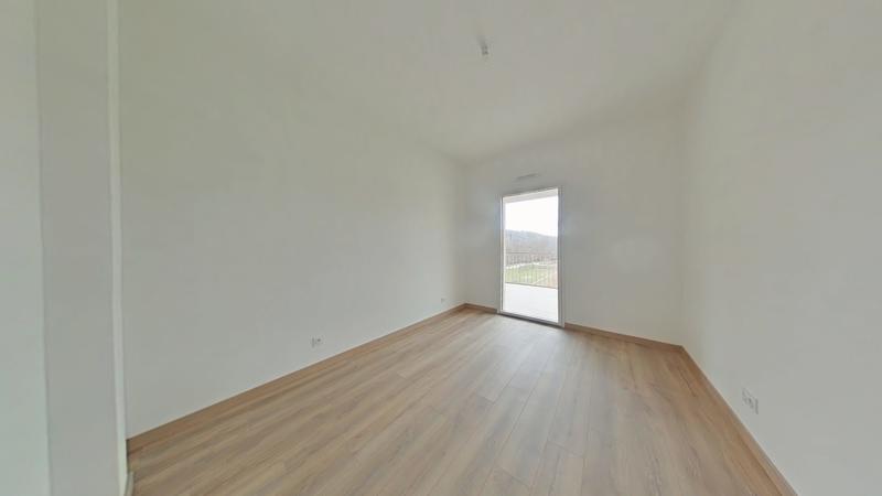 Appartement - 96 m² - 4 pièces