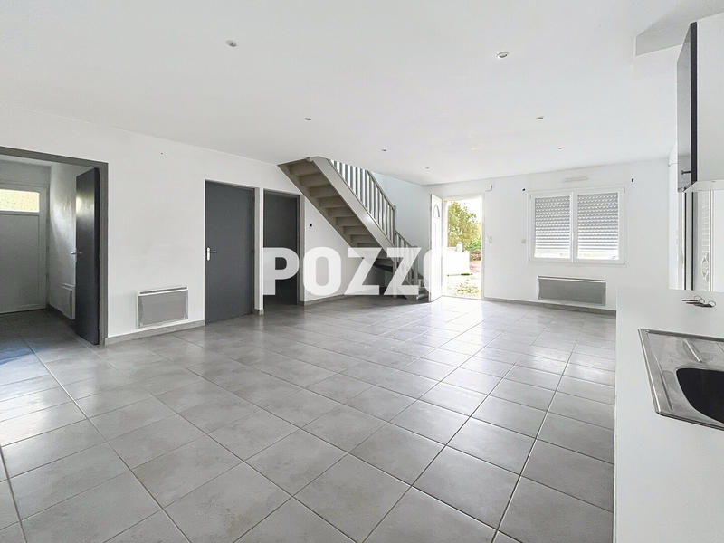 Maison - 93 m² - 4 pièces