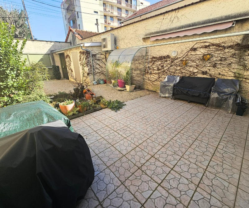 Maison - 100 m² - 3 pièces