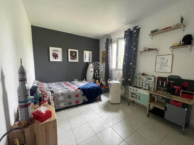 Maison - 92 m² - 4 pièces