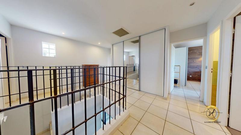 Maison - 145 m² - 5 pièces