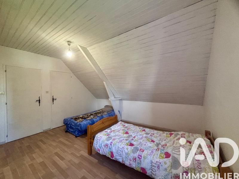 Maison - 200 m² - 8 pièces