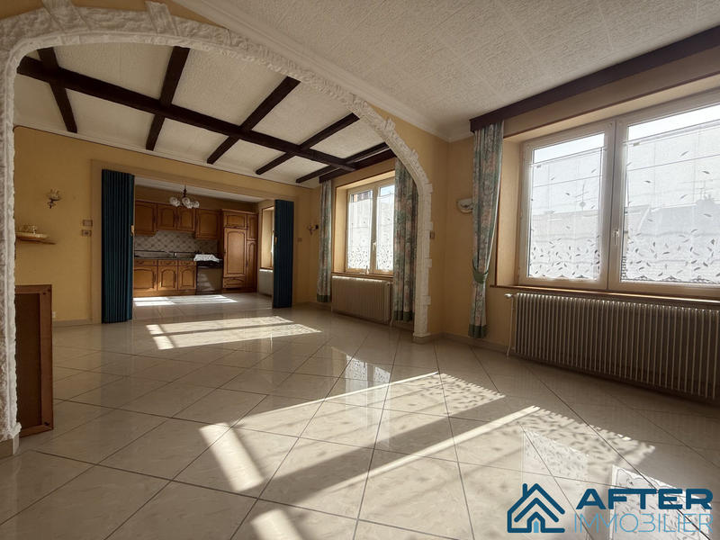 Maison - 140 m² - 6 pièces