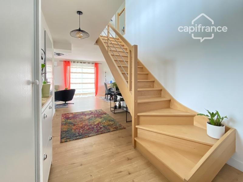 Maison - 120 m² - 5 pièces