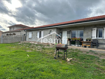 Maison - 136 m² - 5 pièces