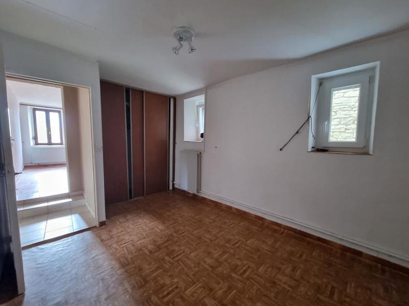 Maison - 107 m² - 5 pièces