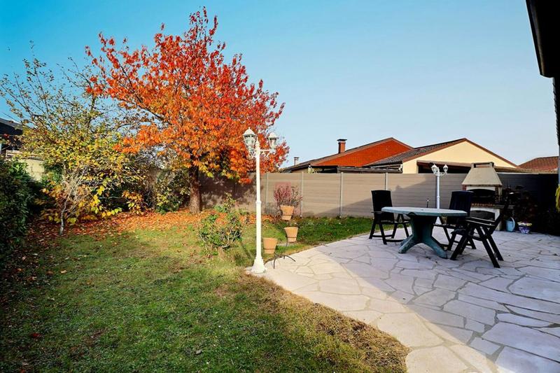 Maison - 97 m² - 5 pièces