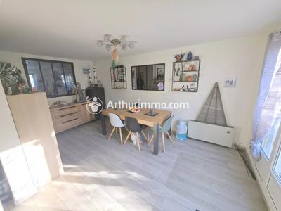 Appartement - 82 m² - 4 pièces