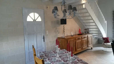 Maison - 250 m² - 11 pièces