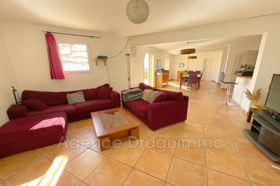 Villa - 157 m² - 5 pièces