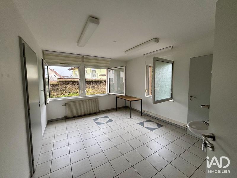 Local commercial - 68 m² - 3 pièces