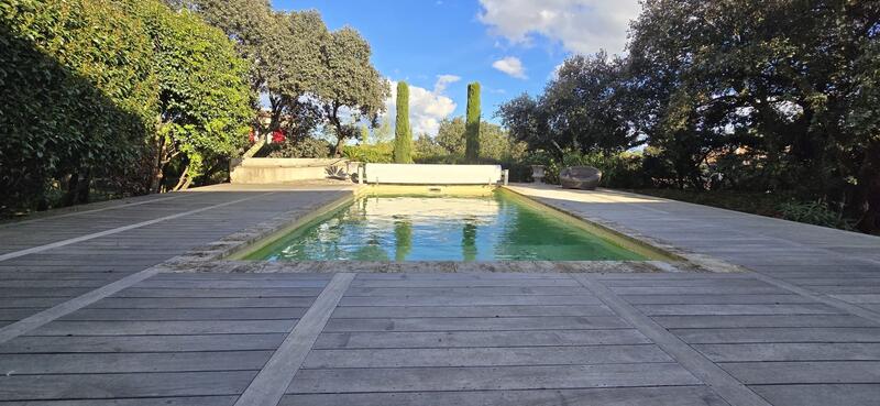 Villa - 200 m² - 5 pièces