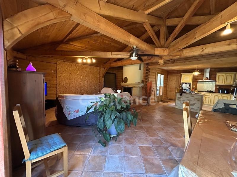 Maison - 125 m² - 4 pièces