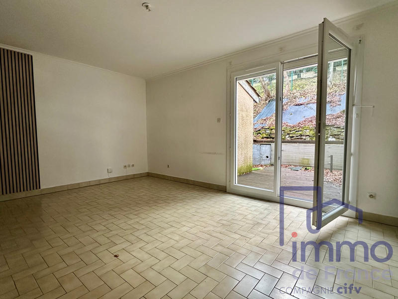 Maison - 76 m² - 4 pièces