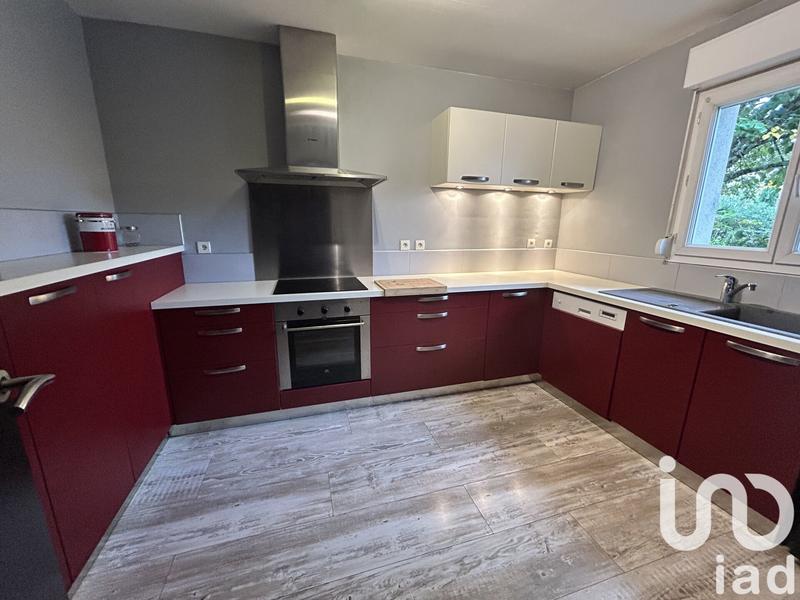 Maison - 95 m² - 5 pièces