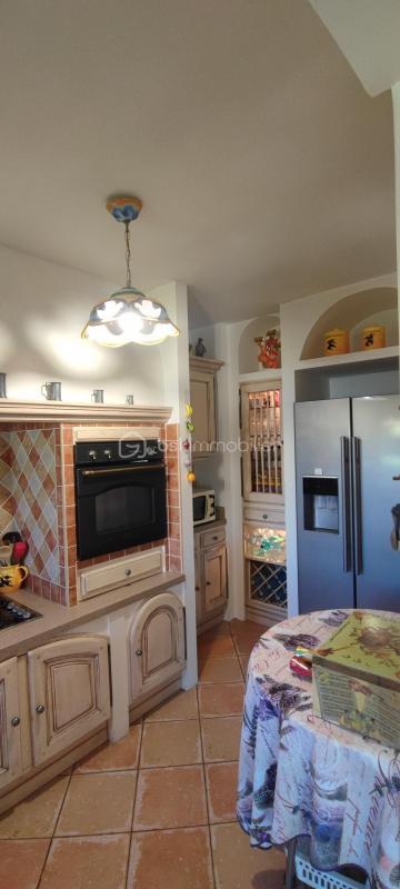 Demeure - 160 m² - 5 pièces