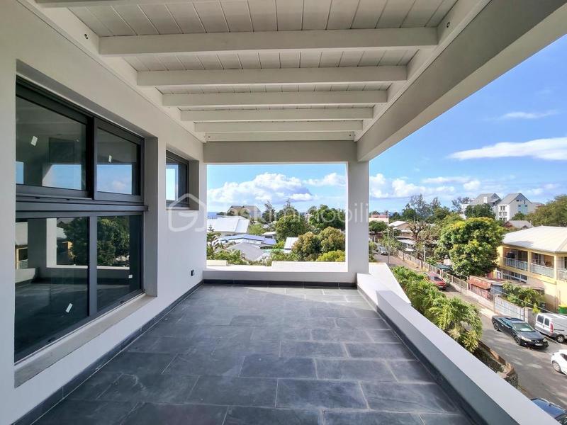 Villa - 200 m² - 5 pièces