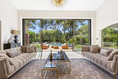 Villa - 430 m² - 7 pièces