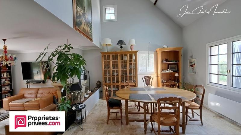 Maison - 188 m² - 7 pièces