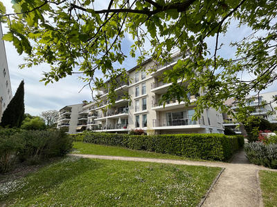 Appartement - 97 m² - 4 pièces