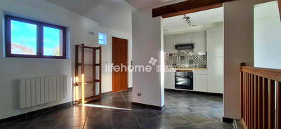 Maison - 75 m² - 3 pièces